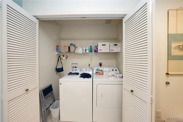 $345,000 | 25 Denton Drive, Lancaster, NY 14086