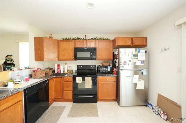 $345,000 | 25 Denton Drive, Lancaster, NY 14086