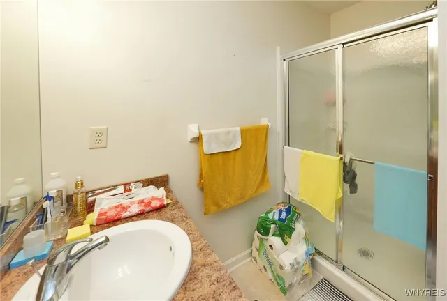 $345,000 | 25 Denton Drive, Lancaster, NY 14086