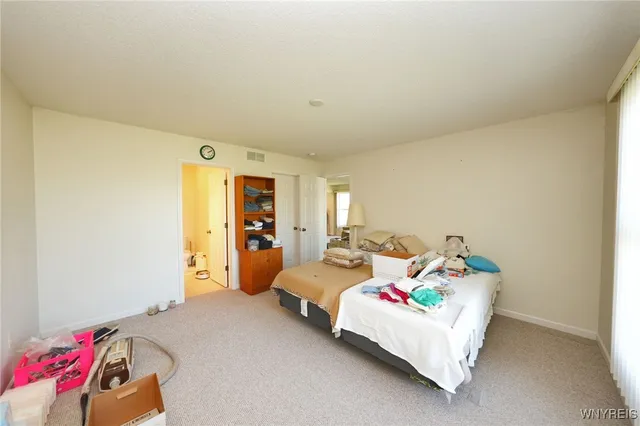 $345,000 | 25 Denton Drive, Lancaster, NY 14086