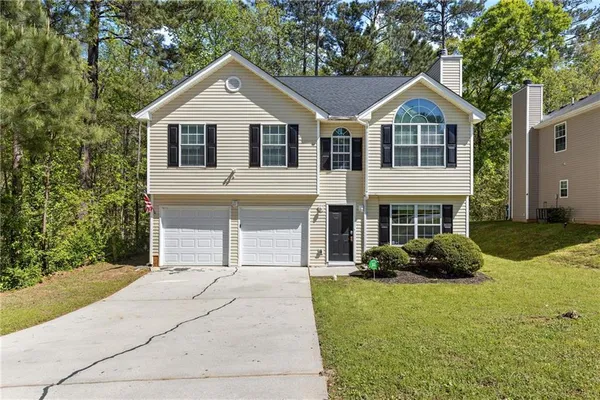 $2,195 | 3228 Diamond Bluff, Union City, GA 30291