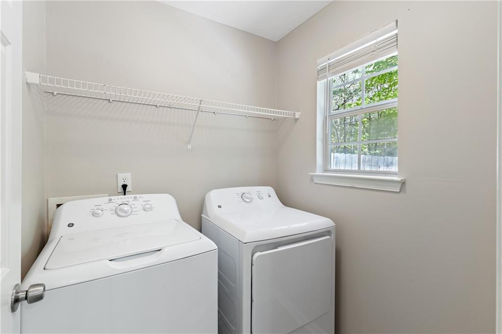 3228 Diamond Bluff Union City, GA 30291 - Photo 11 of 37