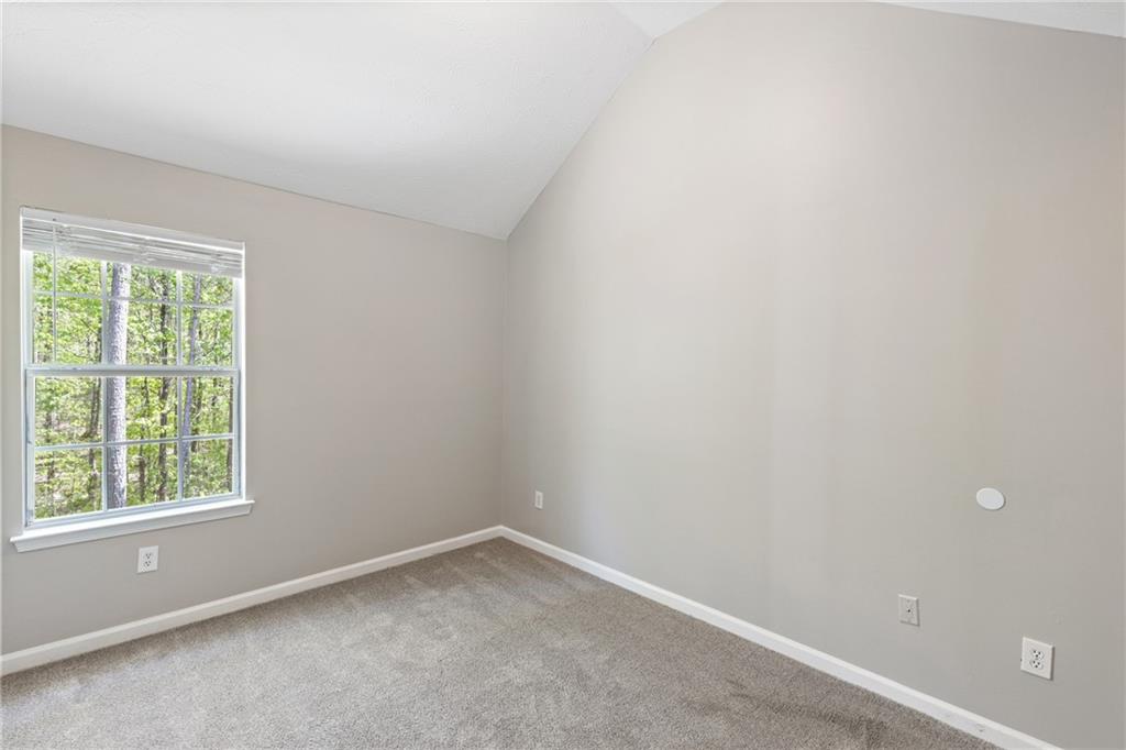 3228 Diamond Bluff Union City, GA 30291 - Photo 15 of 37