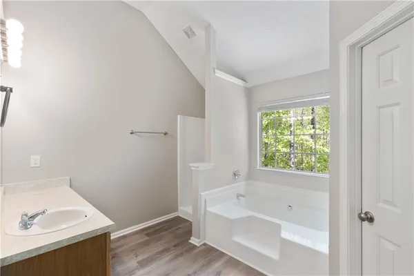 $2,195 | 3228 Diamond Bluff, Union City, GA 30291
