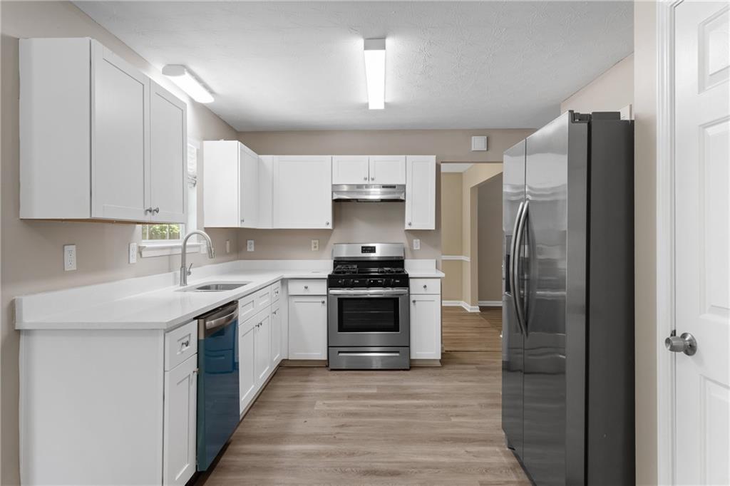 3228 Diamond Bluff Union City, GA 30291 - Photo 7 of 37