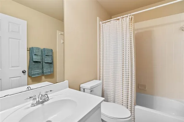 $625,000 | 931 Senna Drive, Argyle, TX 76226