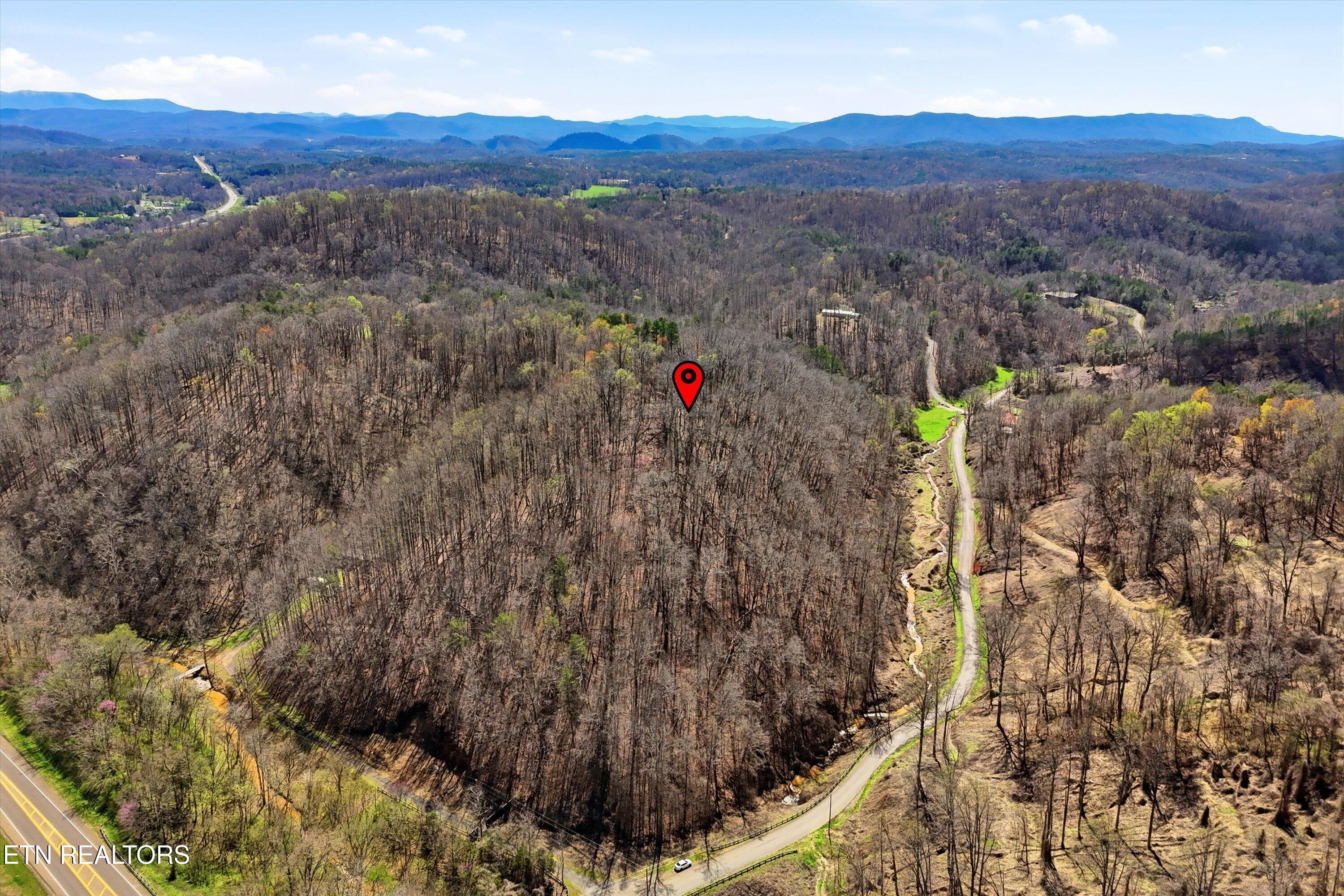 165 Happy Hollow Road Madisonville, TN 37354 - Photo 9 of 17 06-165 Happy Hollow Rd-6