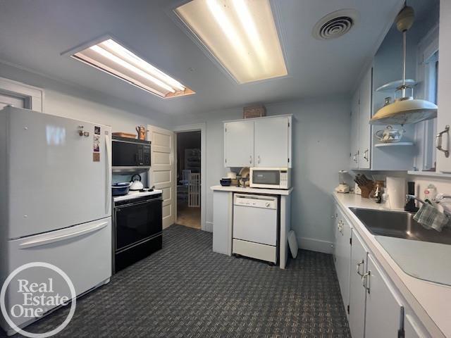 6447 Meldrum Road Fair Haven, MI 48023 - Photo 22 of 51 50152240-ad85ef66-60a4-4c0d-9303-b279235dd366.JPG