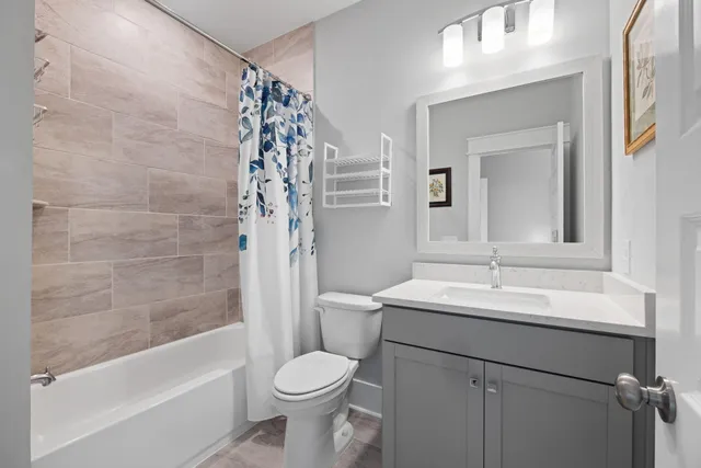 $1,289,000 | 405 Blowing Fresh Drive, Charleston, SC 29492