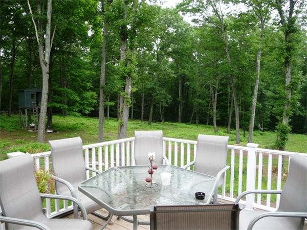 26 Childs Road Monson, MA 01057 - Photo 4 of 12 Gallery Image 4