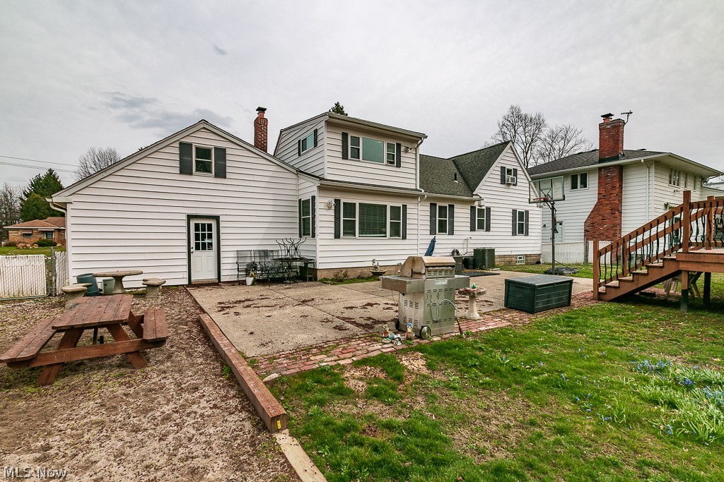 952 Lander Road Cleveland, OH 44143 - Photo 34 of 34