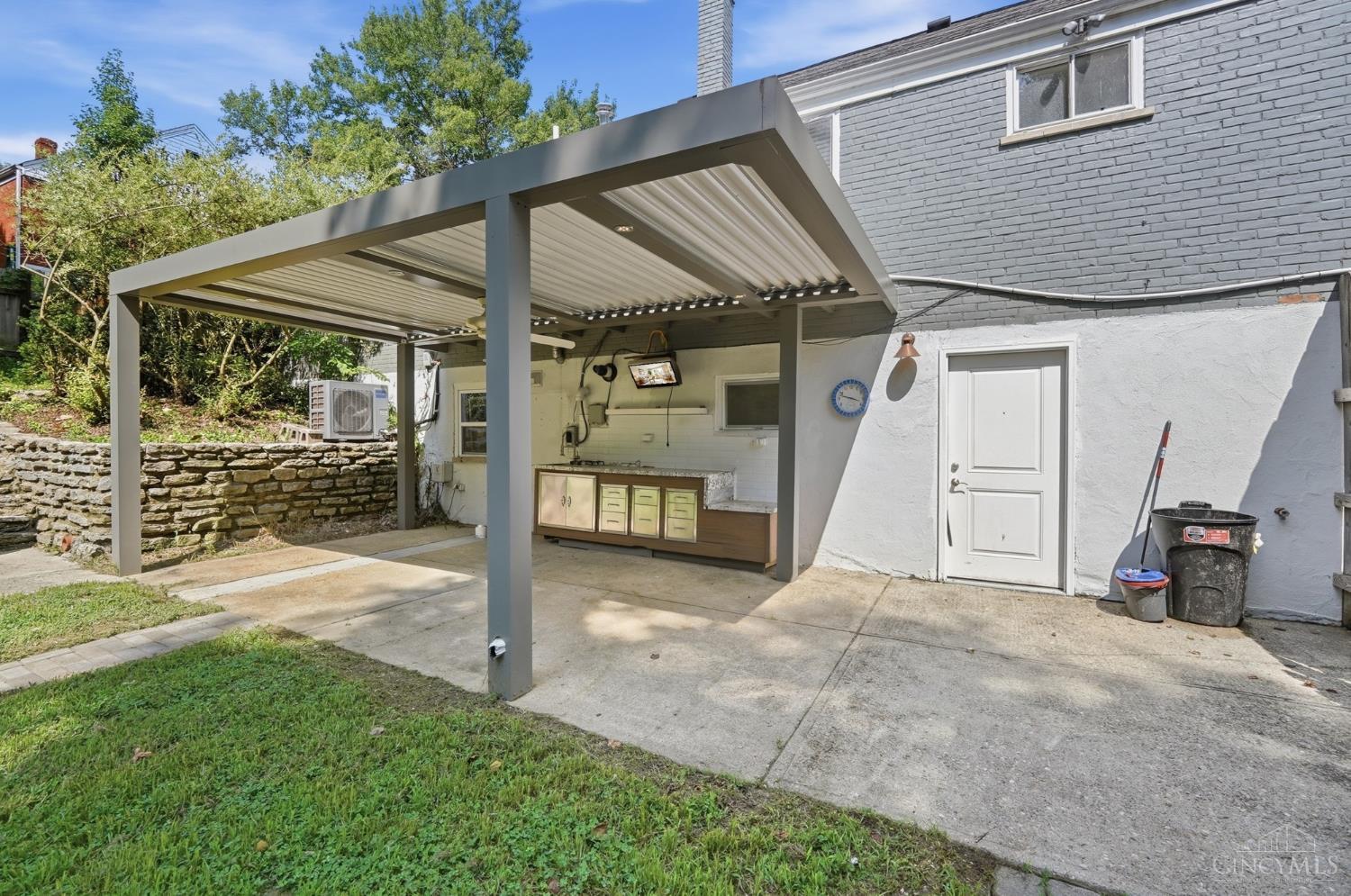 5792 Gaines Road Cincinnati, OH 45247 - Photo 58 of 73