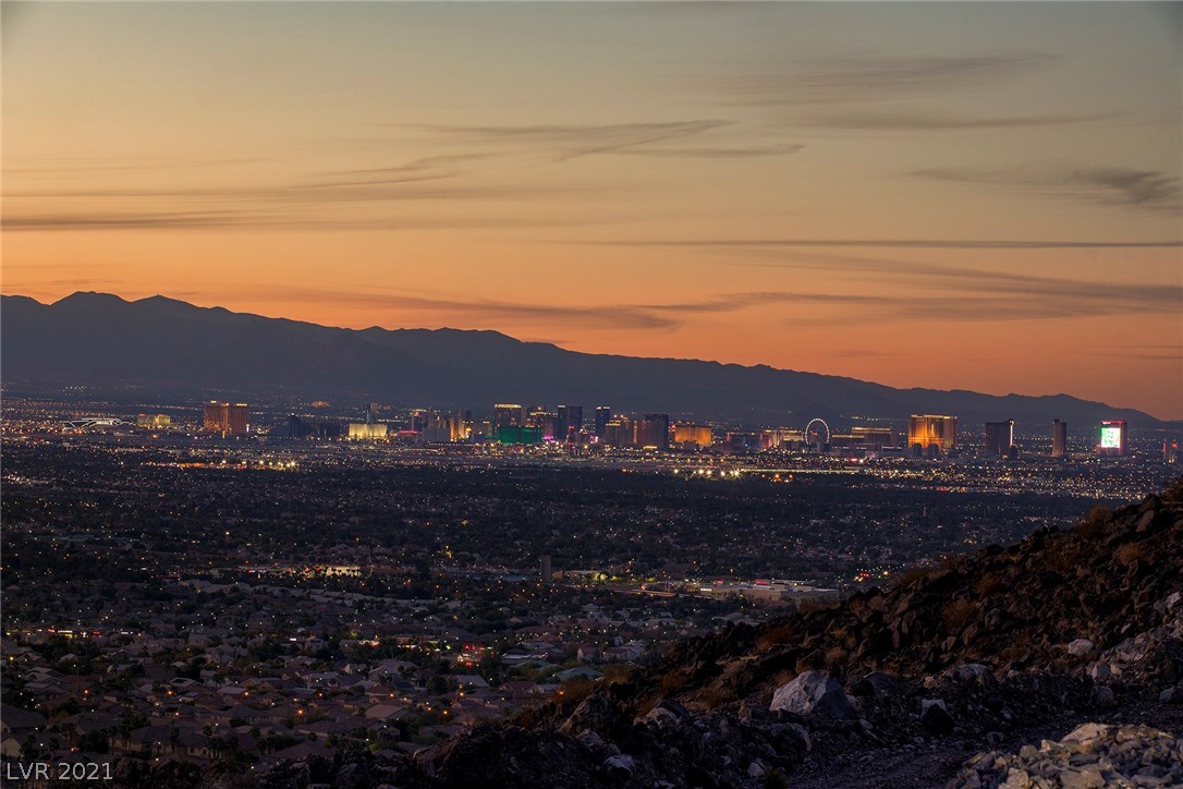 507 Cityview Ridge Drive Henderson, NV 89012 - Photo 3 of 31 Gallery Image 3