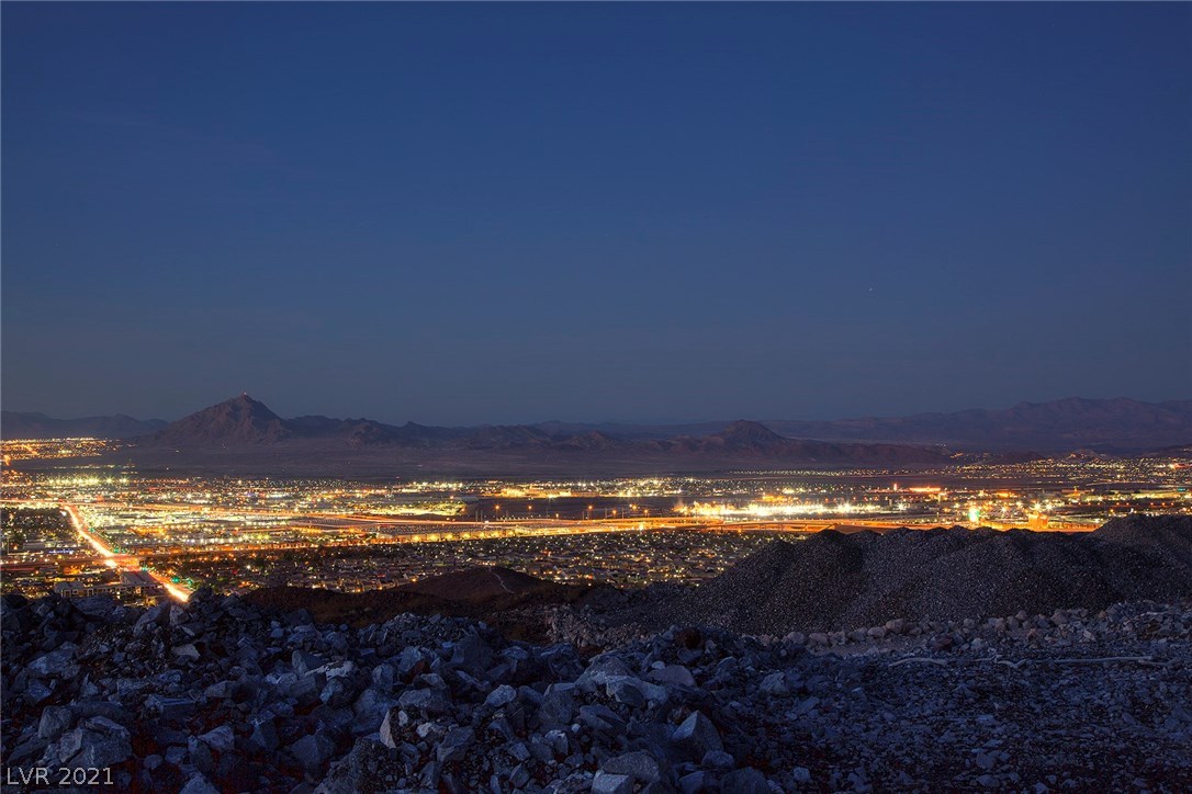 507 Cityview Ridge Drive Henderson, NV 89012 - Photo 5 of 31 Gallery Image 5