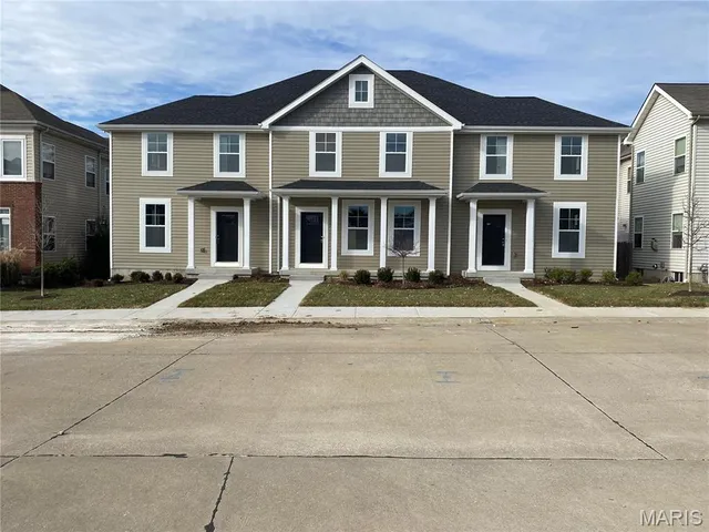 $375,000 | 7123 Trainor Place, St. Louis, MO 63116