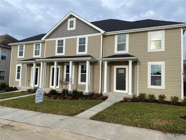 $375,000 | 7123 Trainor Place, St. Louis, MO 63116