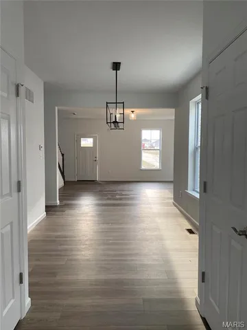 $375,000 | 7123 Trainor Place, St. Louis, MO 63116