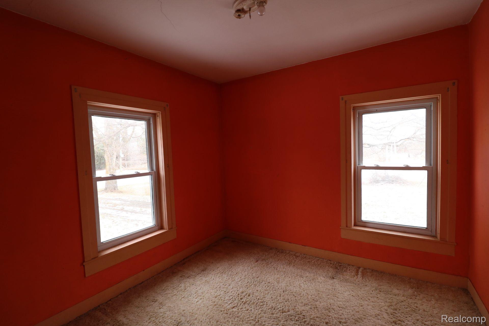 4005 Peters Road Columbiaville, MI 48421 - Photo 8 of 18 Gallery Image 8