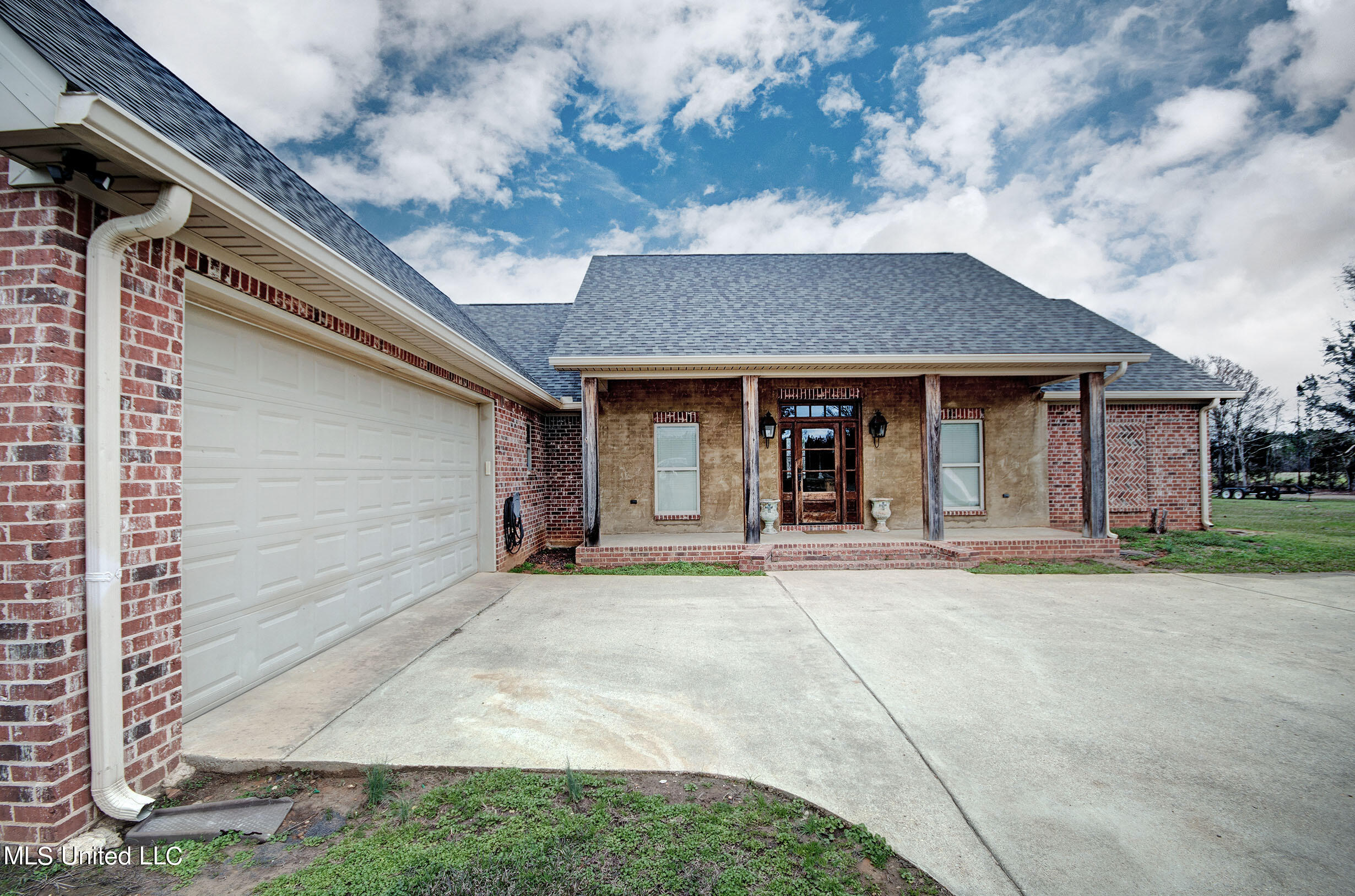 634 Red Oak Road Pelahatchie, MS 39145 - Photo 3 of 10 7D4EC51F-C3EF-4904-908E-B868DDB3CEA2