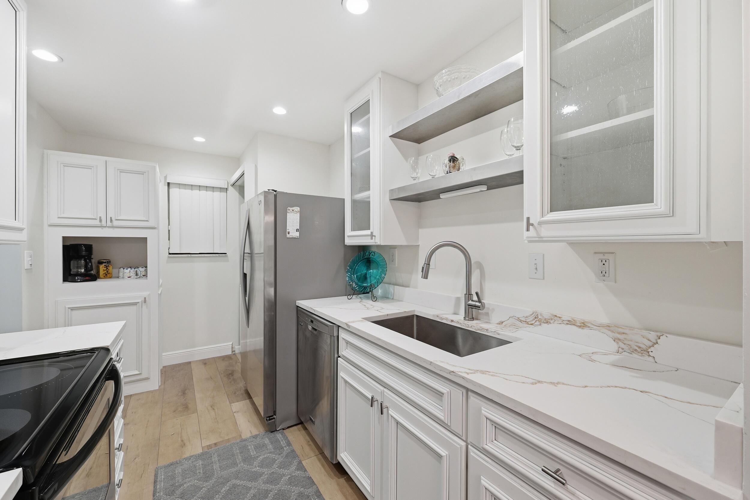 5111 Southeast Miles Grant Road, Unit 102 Stuart, FL 34997 - Photo 4 of 30 7_8p3a3749