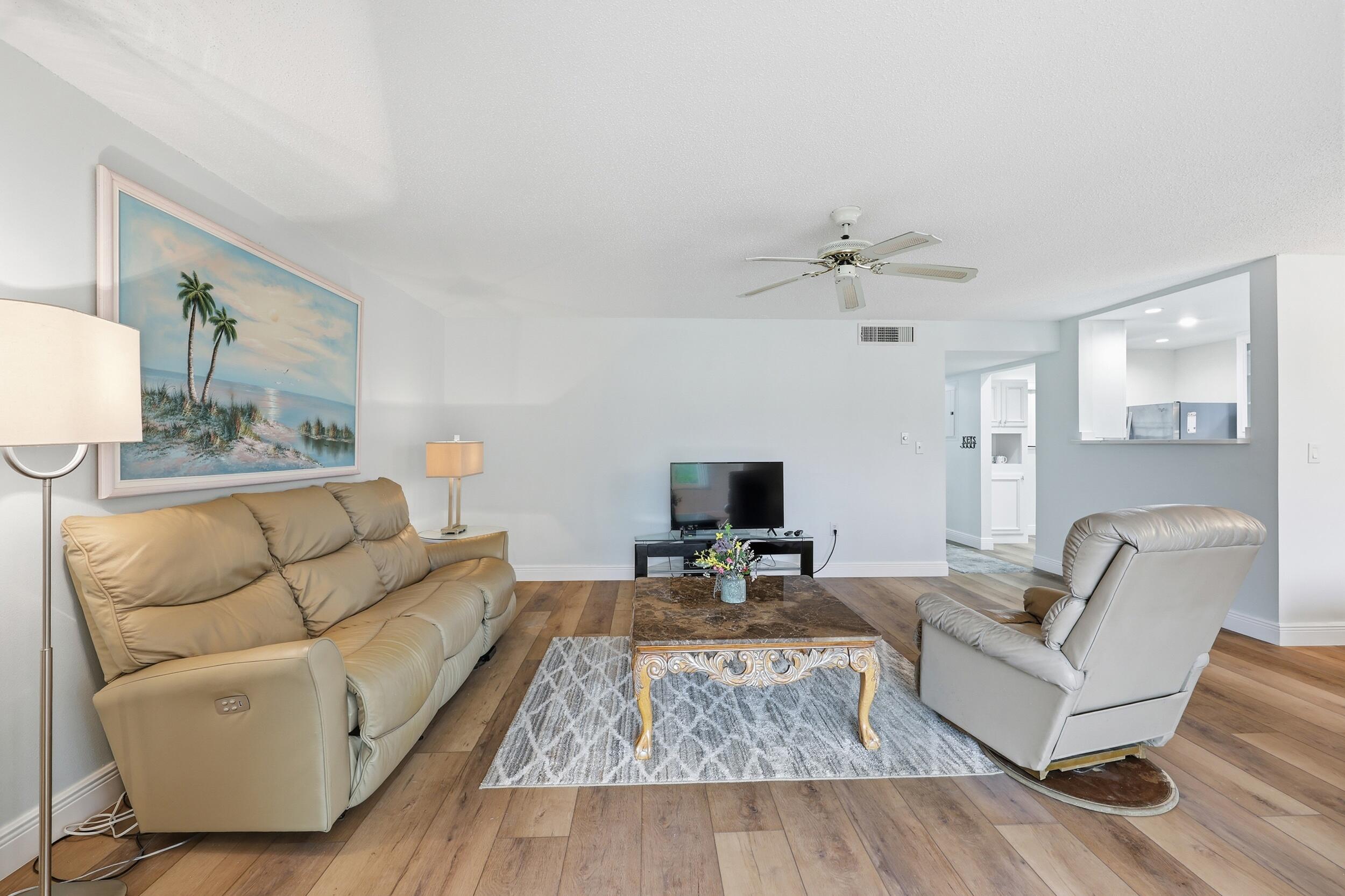 5111 Southeast Miles Grant Road, Unit 102 Stuart, FL 34997 - Photo 10 of 30 14_8p3a3744