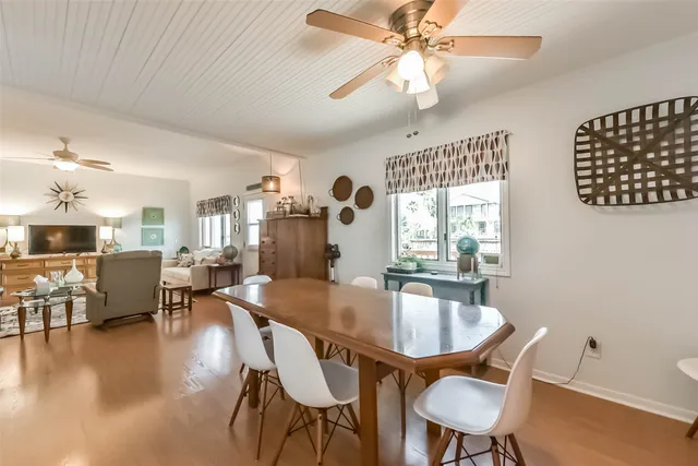 $499,000 | 1236 Sailfish Street, Bayou Vista, TX 77563