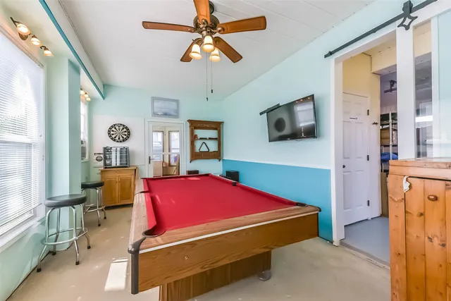 $499,000 | 1236 Sailfish Street, Bayou Vista, TX 77563