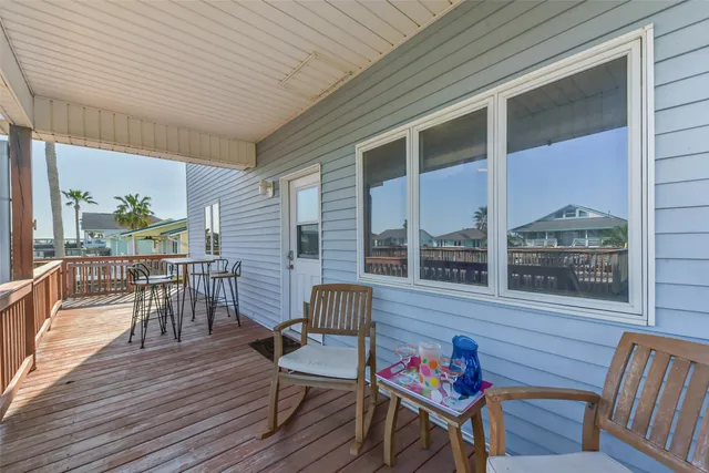 $499,000 | 1236 Sailfish Street, Bayou Vista, TX 77563