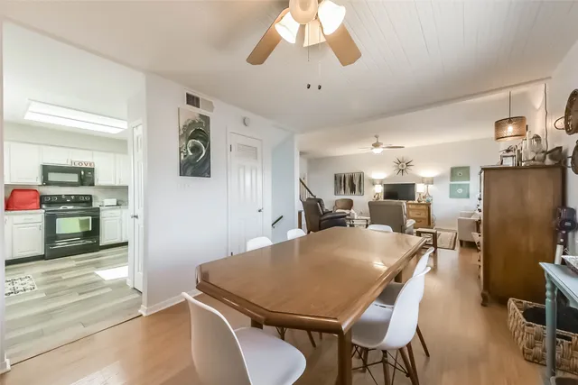 $499,000 | 1236 Sailfish Street, Bayou Vista, TX 77563