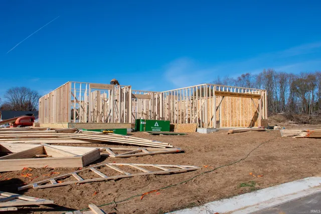 $450,000 | 50773 Terra Court, Bristol, IN 46507