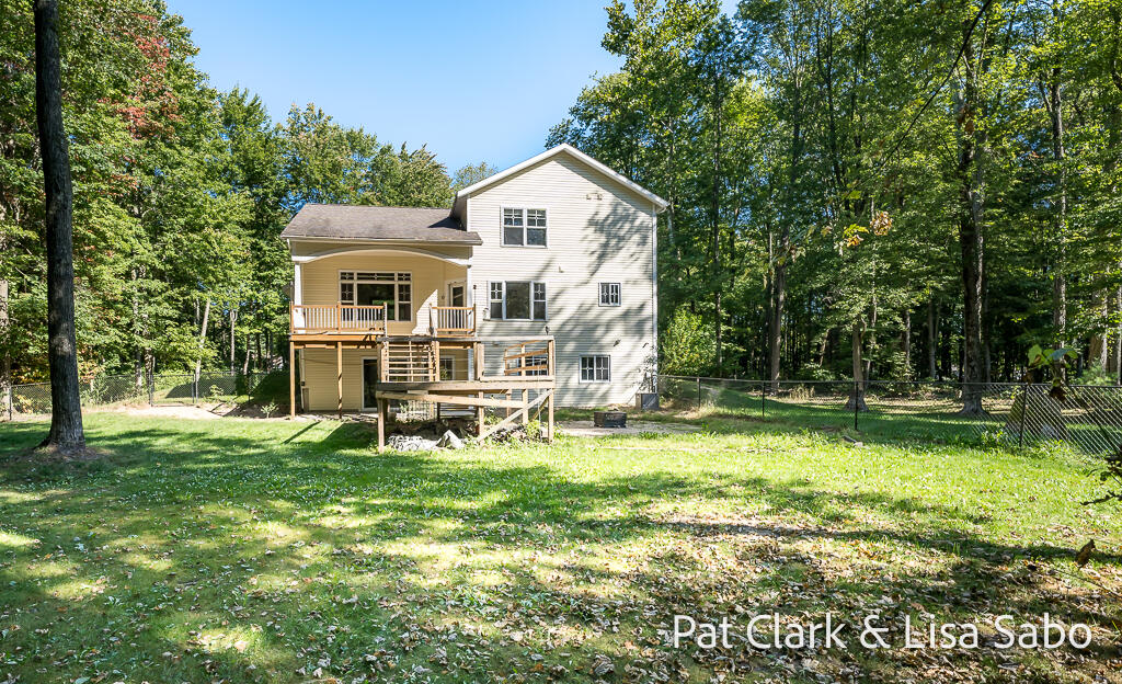 983 West Tyler Road Muskegon, MI 49445 - Photo 18 of 63 983W.TylerRd-13LoRes