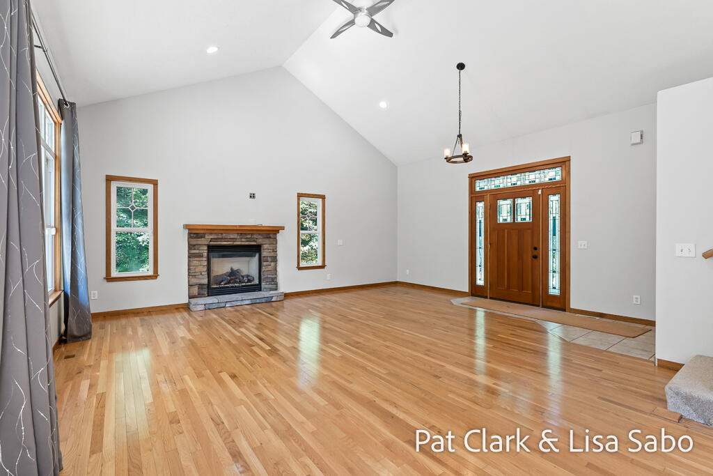 983 West Tyler Road Muskegon, MI 49445 - Photo 31 of 63 983W.TylerRd-28LoRes