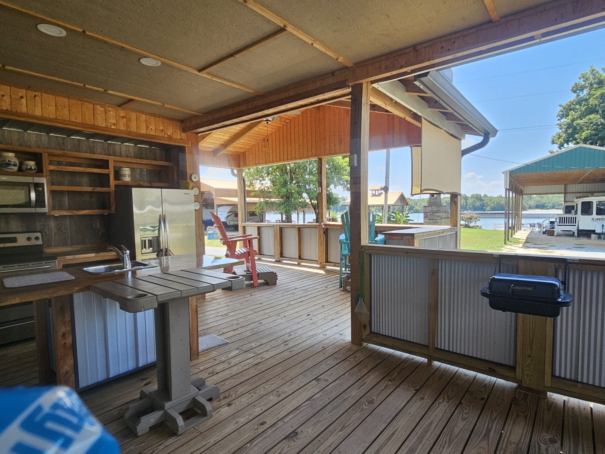 625 River Road Clifton, TN 38425 - Photo 45 of 71