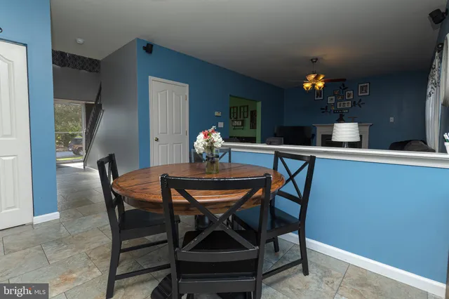 $569,900 | 27 Basalt Street, Townsend, DE 19734