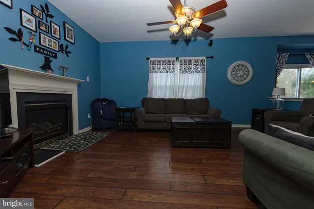 $569,900 | 27 Basalt Street, Townsend, DE 19734