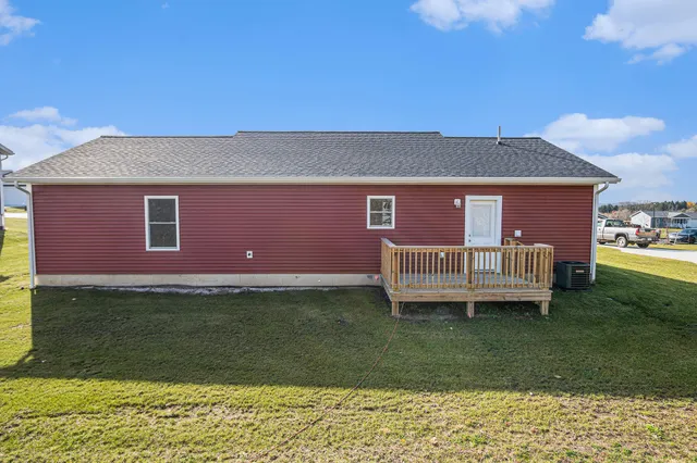 $199,000 | 258 Stonecrest Drive, Shelby, MI 49455