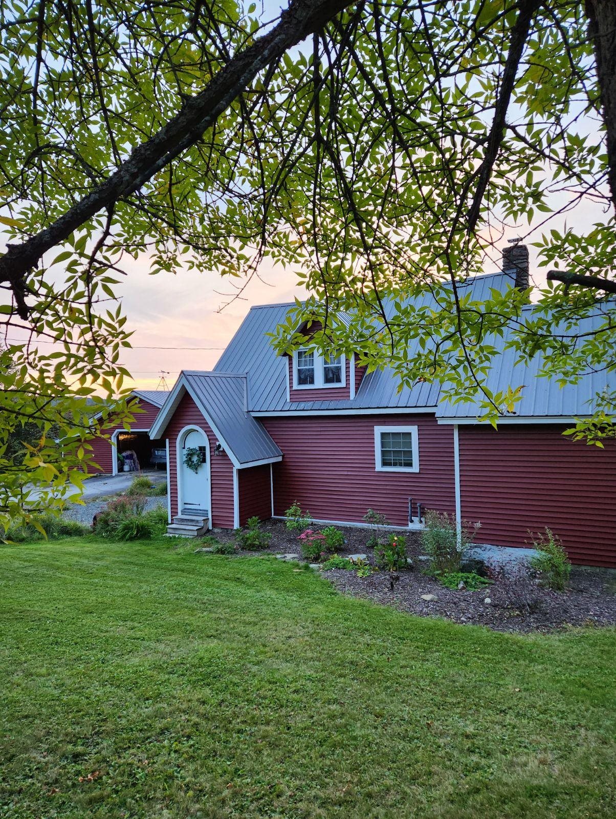 468 Littleton Road Whitefield, NH 03598 - Photo 1 of 39 Gallery Image 1