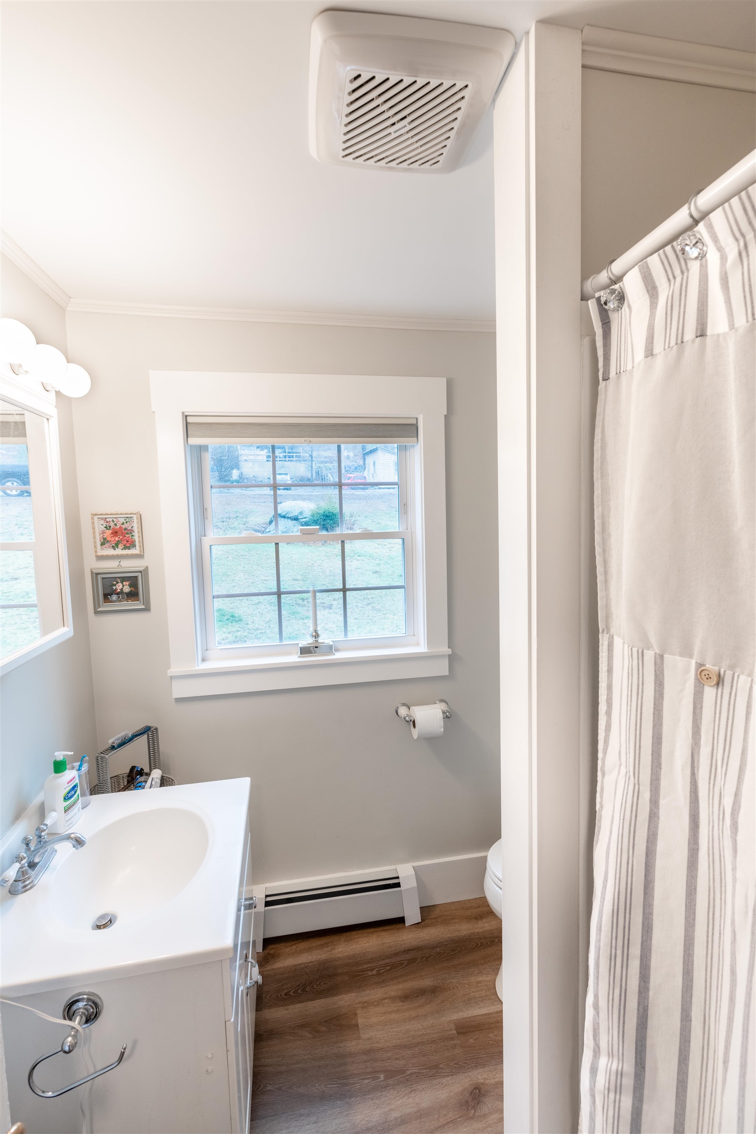 468 Littleton Road Whitefield, NH 03598 - Photo 8 of 39 Gallery Image 8