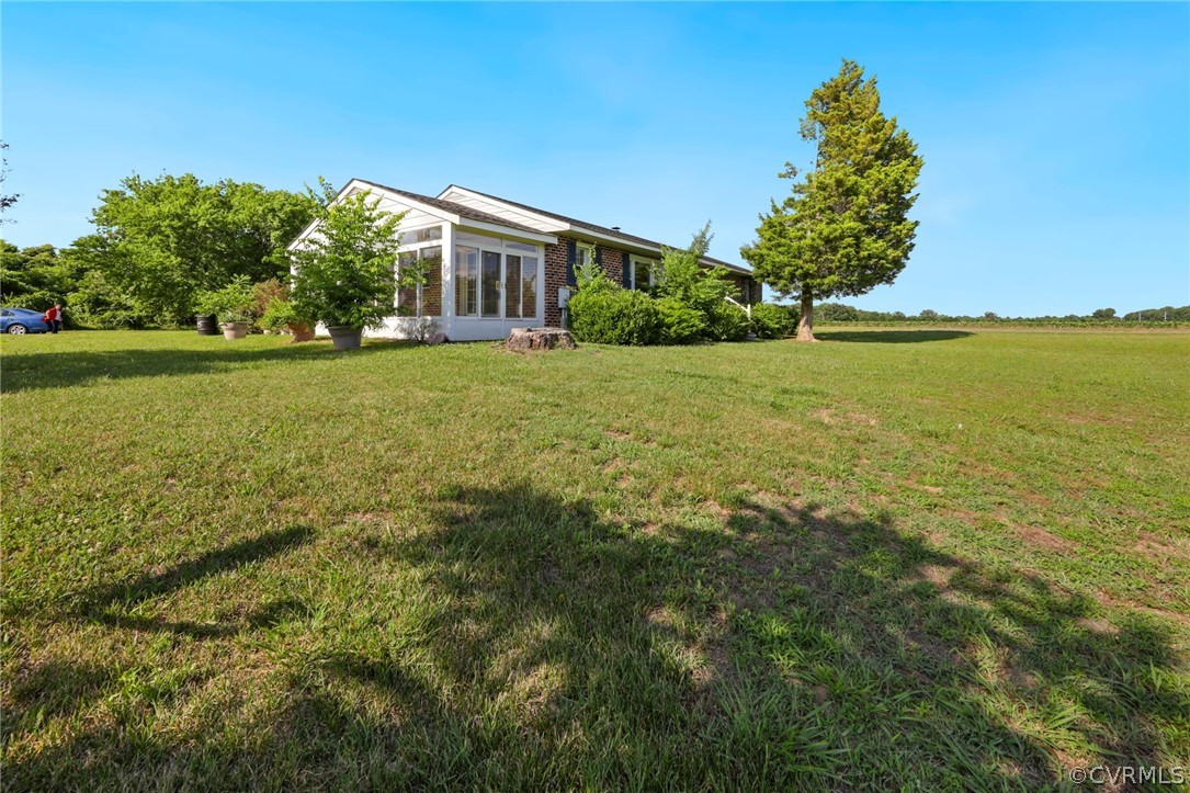 3170 Sunnyside Road Tappahannock, VA 22560 - Photo 2 of 24 Gallery Image 2