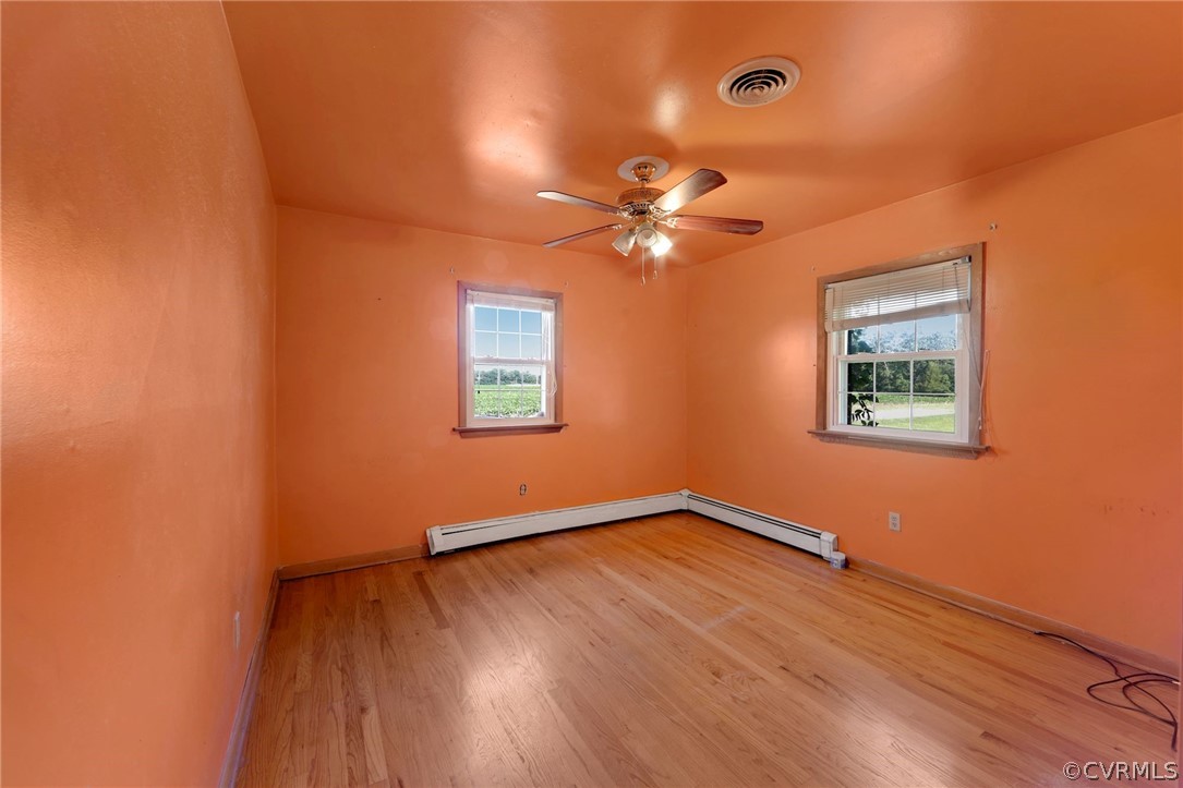 3170 Sunnyside Road Tappahannock, VA 22560 - Photo 5 of 24 Gallery Image 5