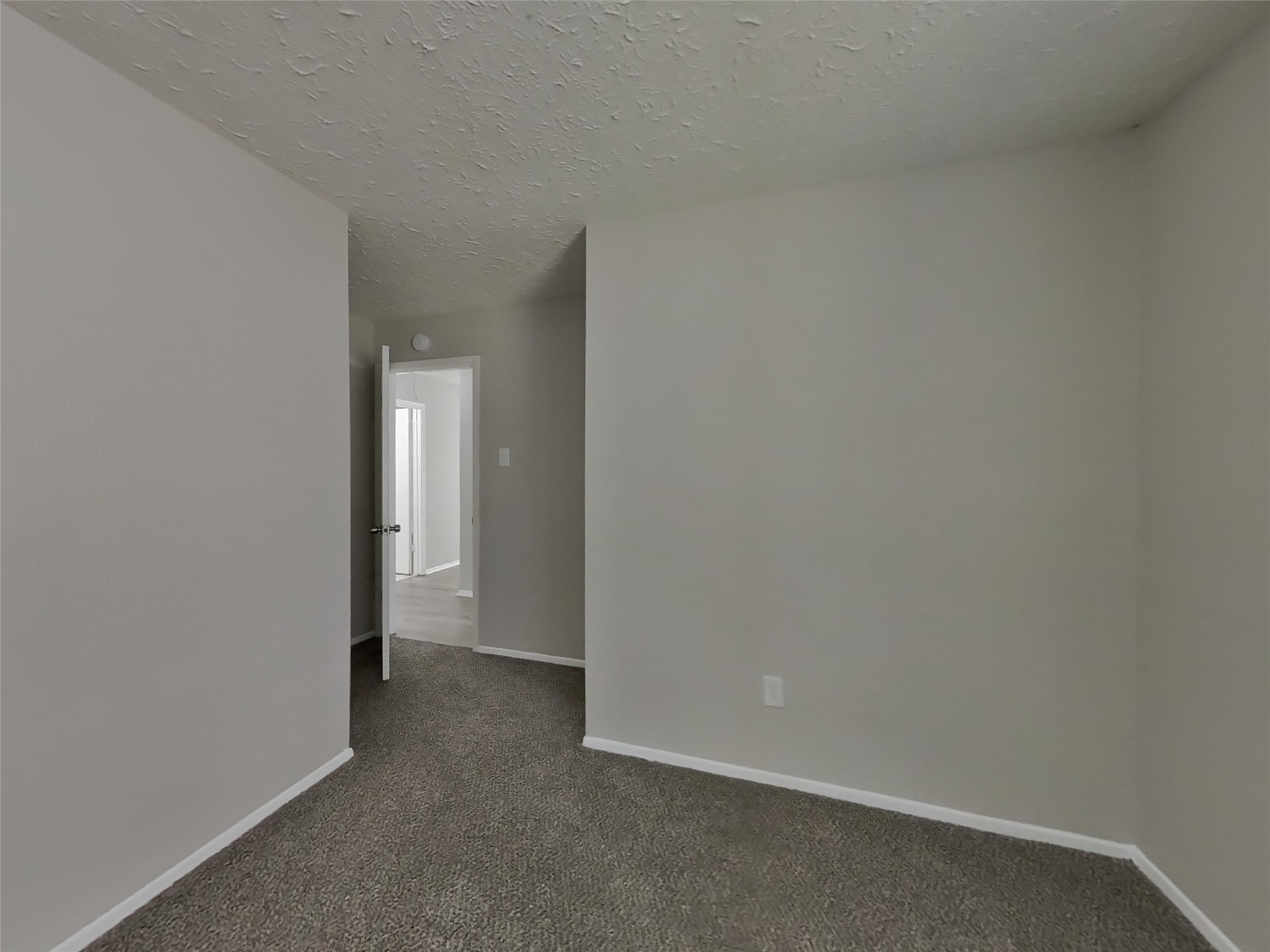 2802 North Spring Drive Spring, TX 77373 - Photo 14 of 19 a view of hallway with window