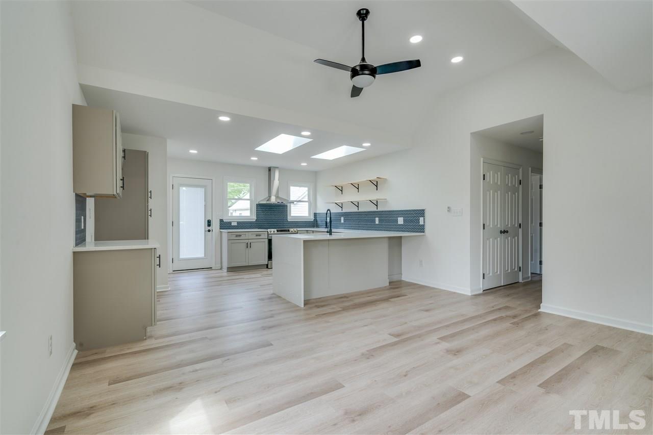 404 Dakar Street Raleigh, NC 27601 - Photo 10 of 29