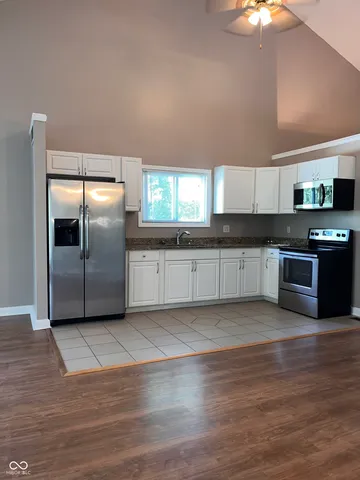 $1,250 | 945 Unit B Fox Hill Drive, Indianapolis, IN 46228