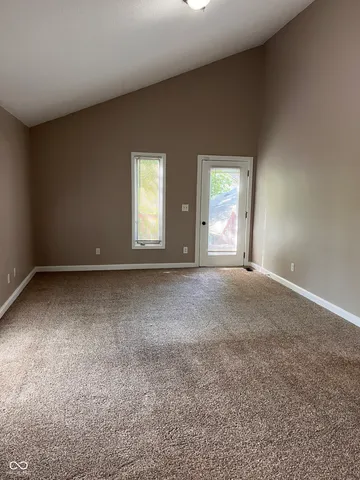 $1,250 | 945 Unit B Fox Hill Drive, Indianapolis, IN 46228