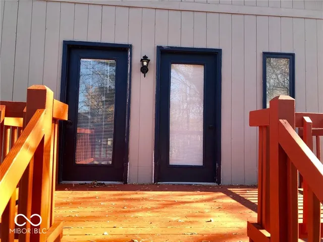 $1,250 | 945 Unit B Fox Hill Drive, Indianapolis, IN 46228