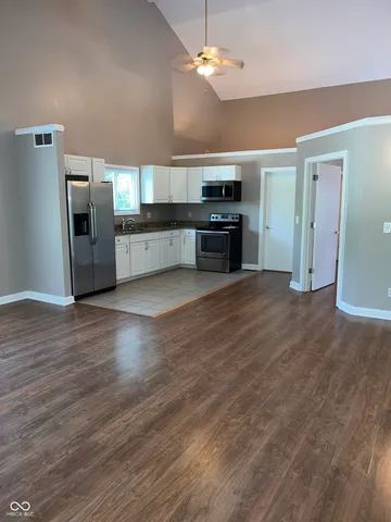 $1,250 | 945 Unit B Fox Hill Drive, Indianapolis, IN 46228