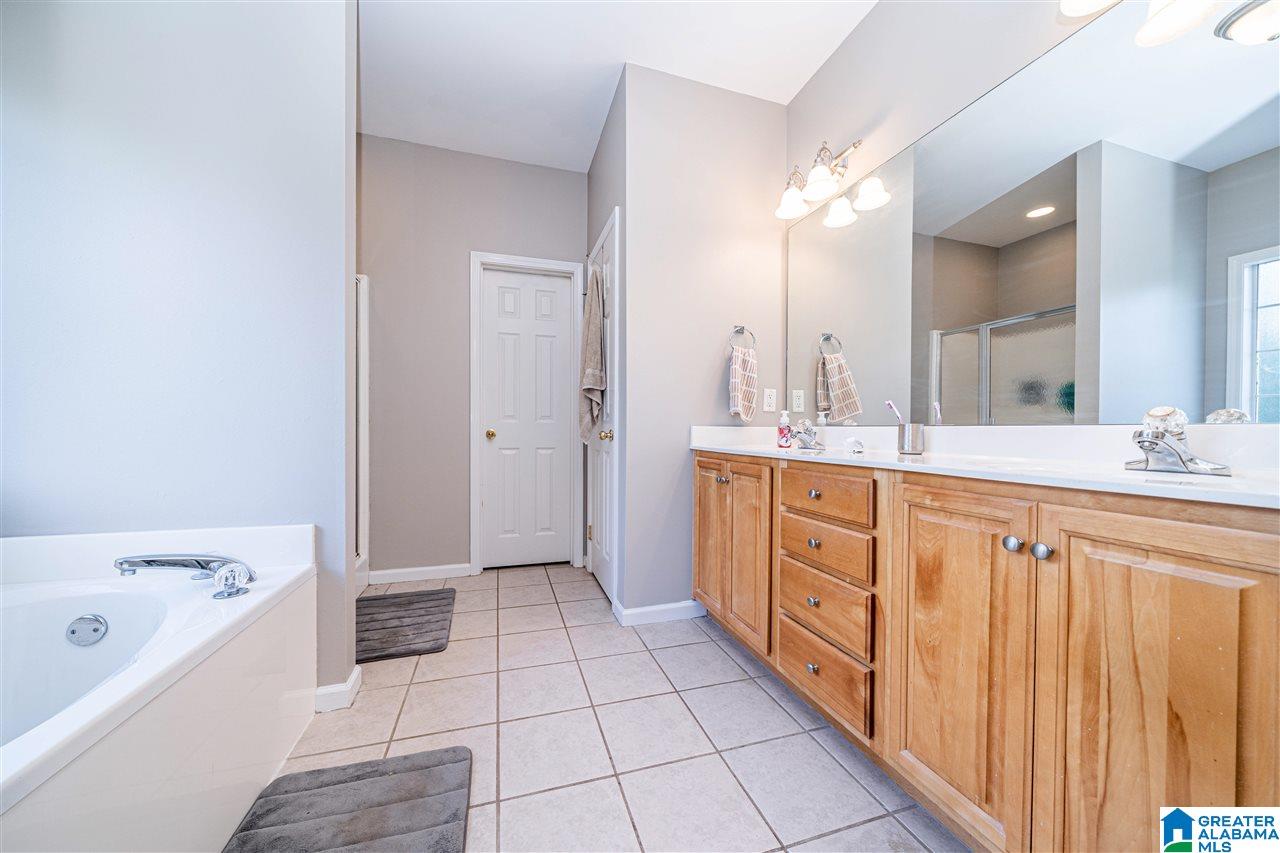 1013 Baron Lane Chelsea, AL 35043 - Photo 18 of 44