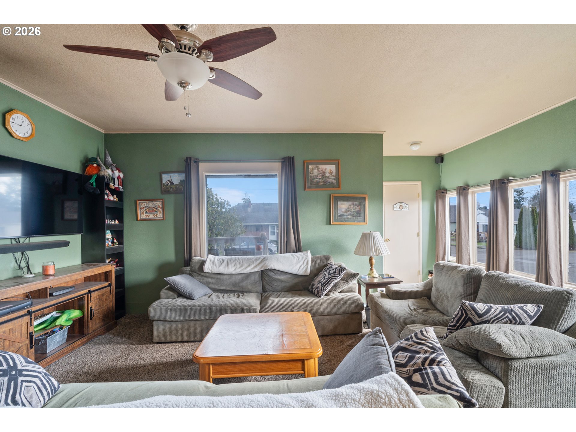 116 Cedar Avenue Tillamook, OR 97141 - Photo 5 of 33