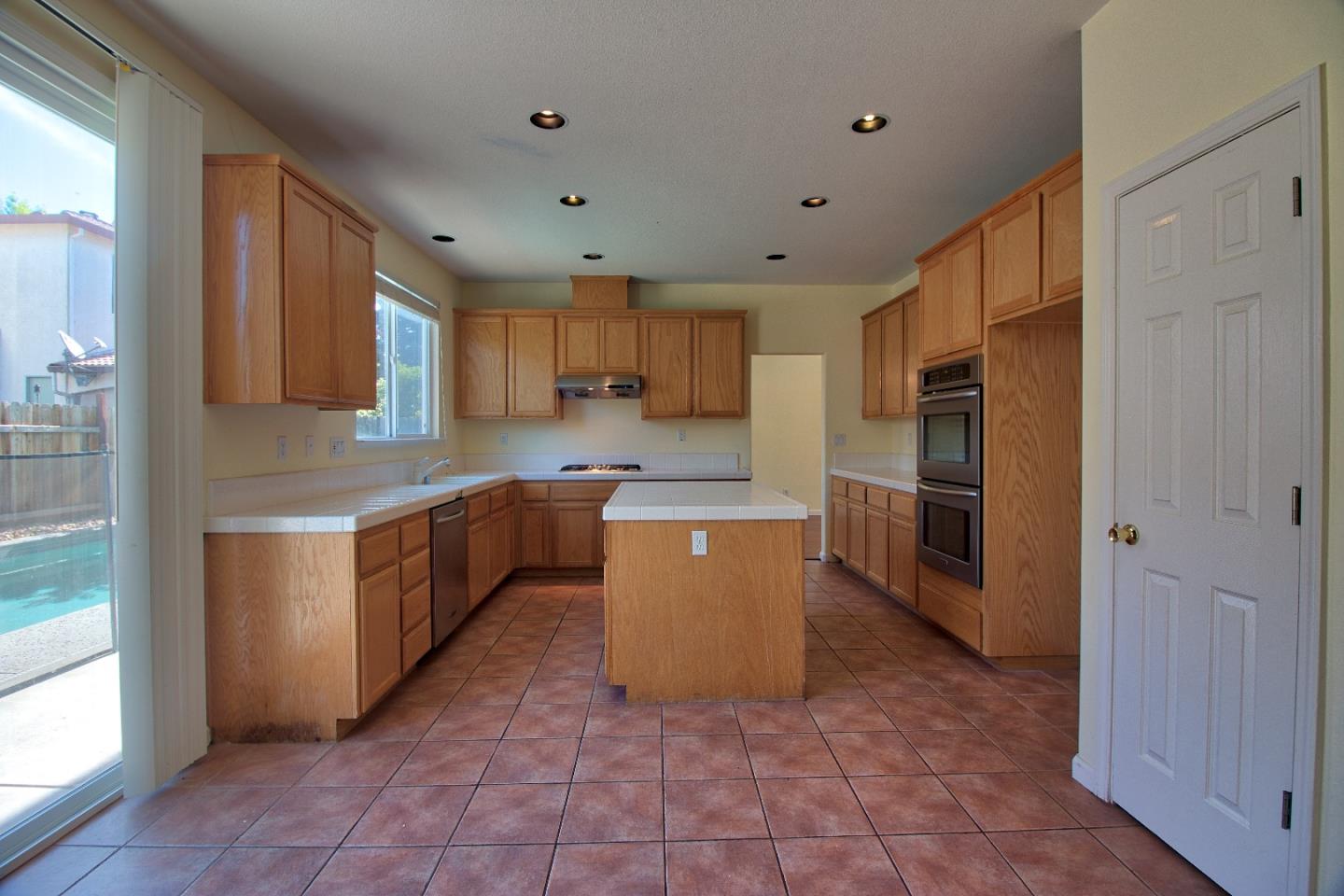 3417 Inverness Court Modesto, CA 95355 - Photo 20 of 47 Gallery Image 20