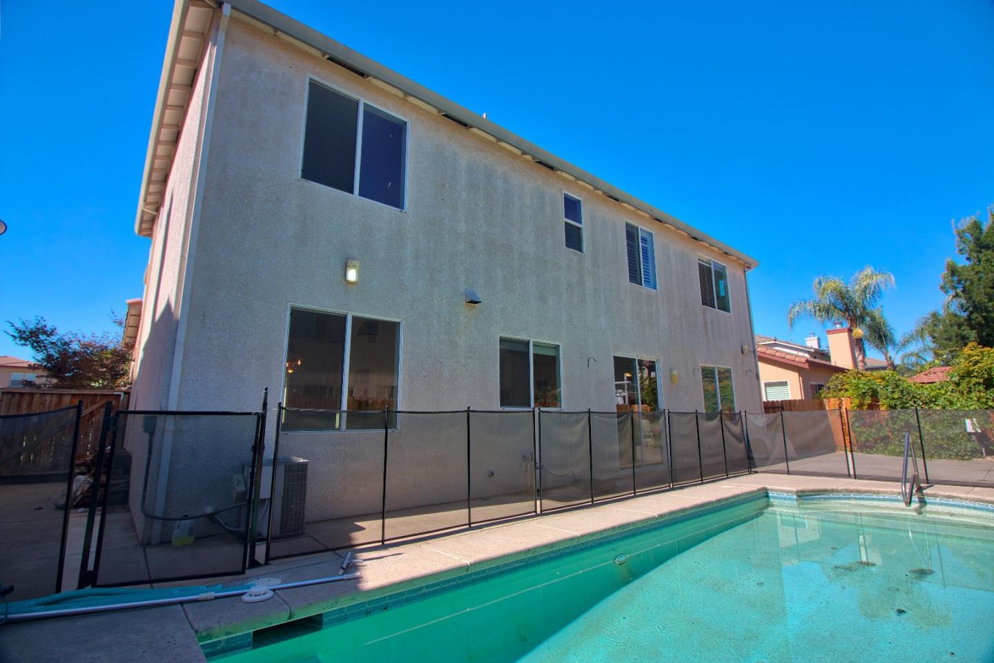 3417 Inverness Court Modesto, CA 95355 - Photo 4 of 47 Gallery Image 4